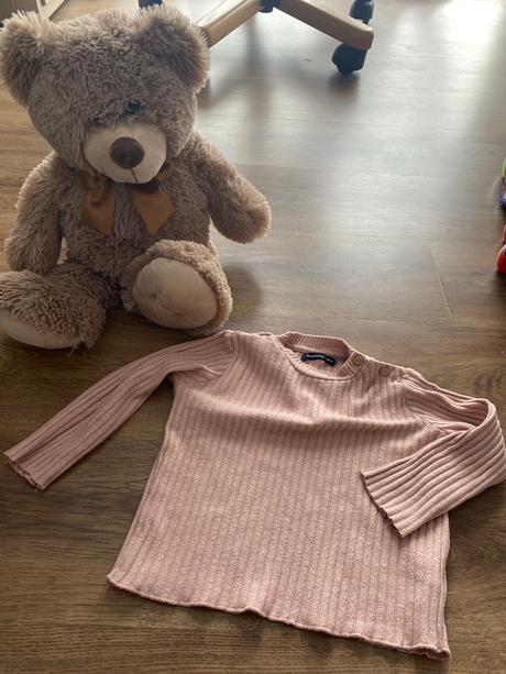 Svetrik reserved, reserved,98