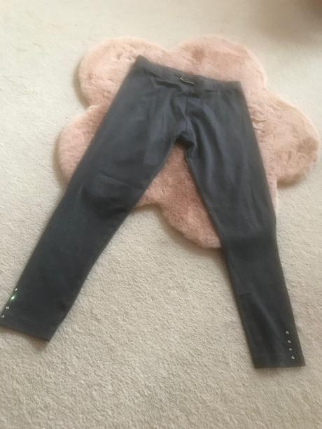 Legíny next, next,140