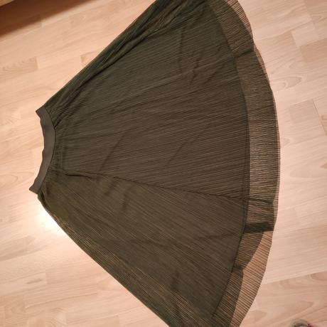 Tmavo-olivová sukňa m/40-42, m