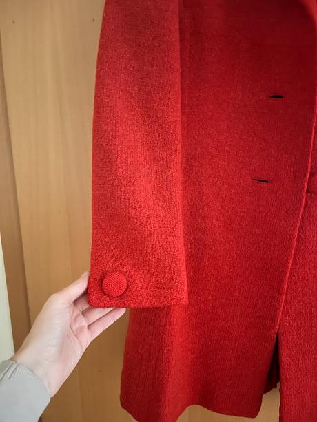 Červený retro kabátik, s