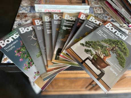 Knihy a casopisy bonsaj, 