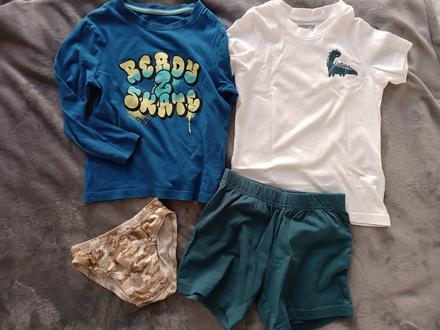 Pyžamko, lupilu,110