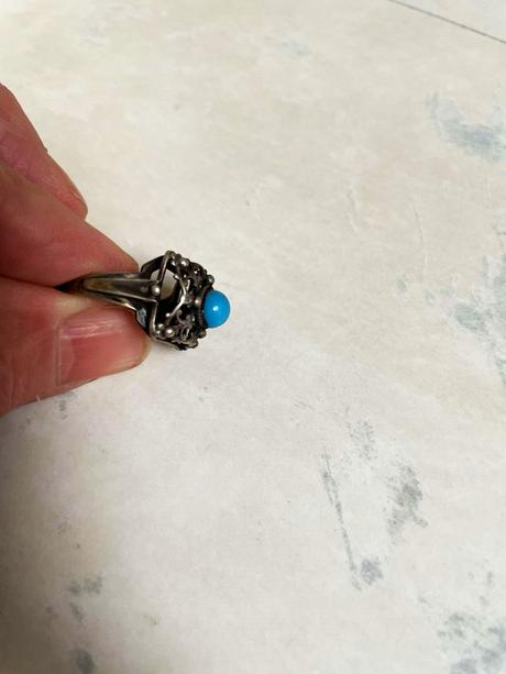 Starožitný prsteň,