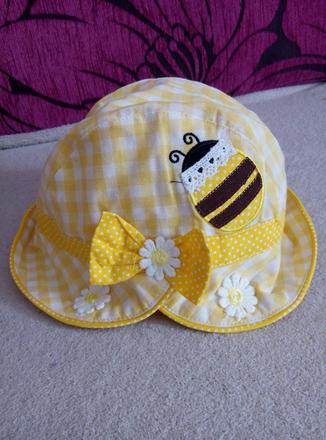 Klobúčik powell craft s vísačkou, 98