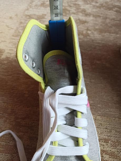 Tenisky, botasky, playboy,39