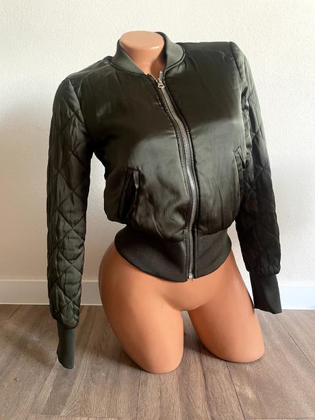 Khaki zelená saténová bombera, xs, h&m,xs