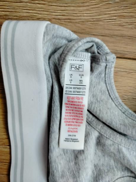 Športový crop top, s