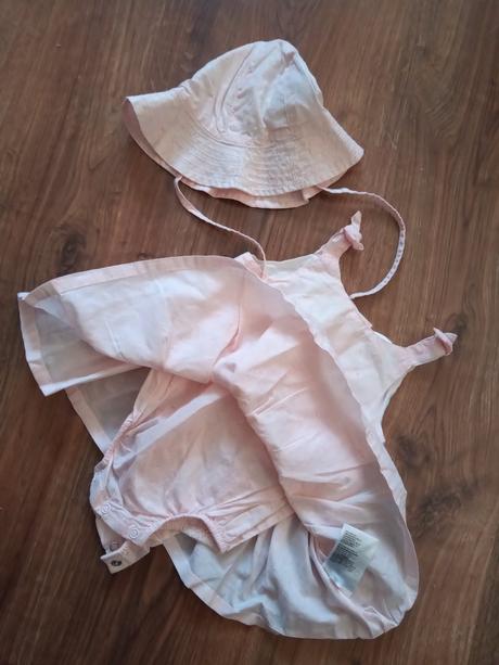 Šaty a klobúčik, h&m,62 / 68