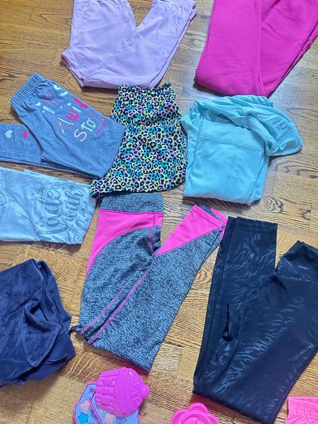 Balík oblecenia, 140–152