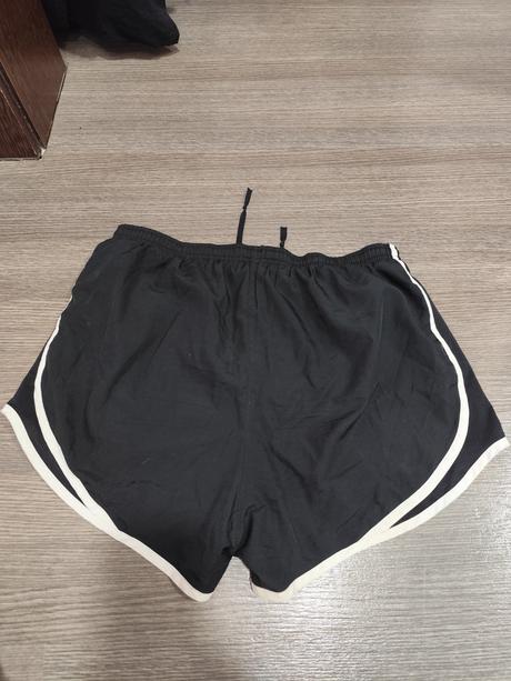 Šortky nike veľ. s, nike,s