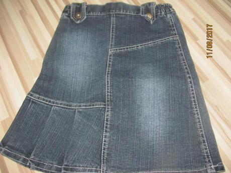 Riflová suknička, 122