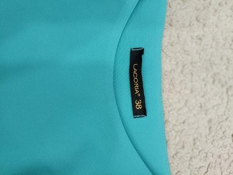 Šaty spoločenské, 38