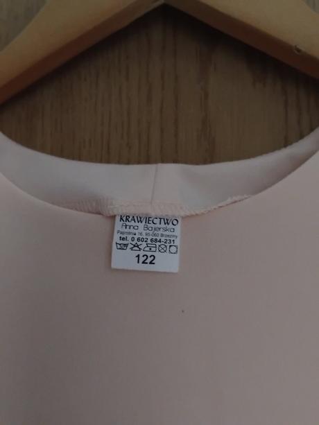 Dievcenske šaty v.122, 122