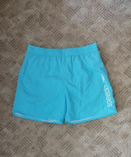 Kraťasy cca s-m, speedo,s