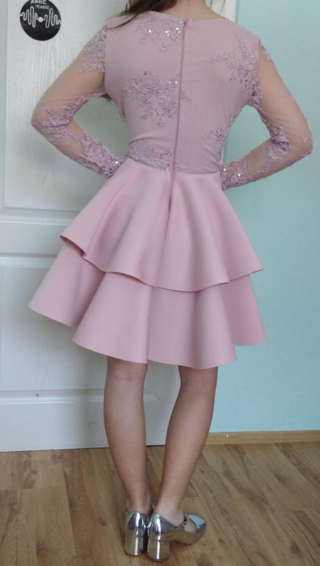 Spoločenské šaty krátke, 36