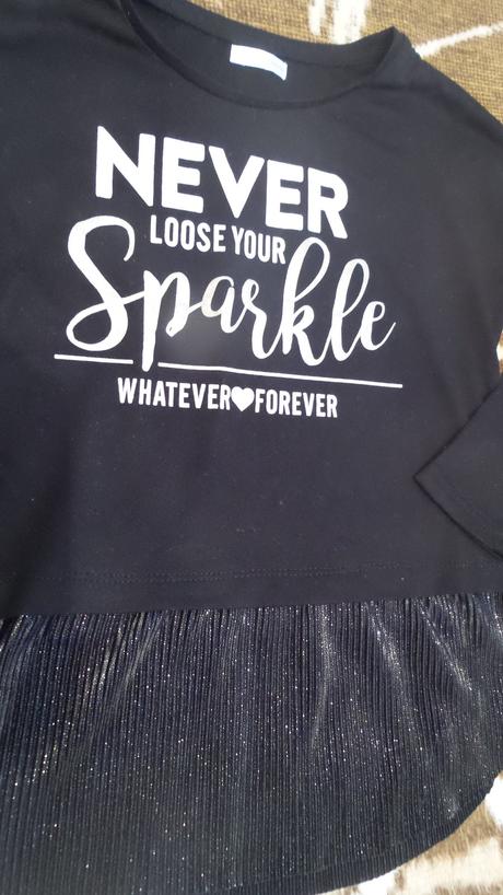 Čierne tričko s trblietavou časťou, pepco,128