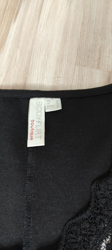 Puzdrové šaty, bonprix,36