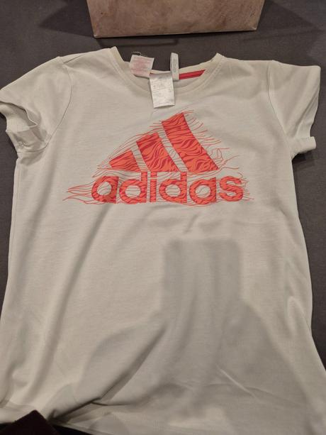 Tričko adidas, adidas,152