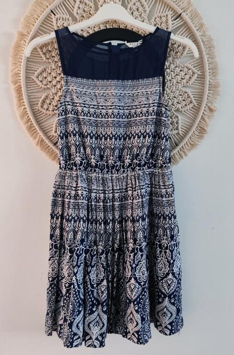 Šatky review, review,152