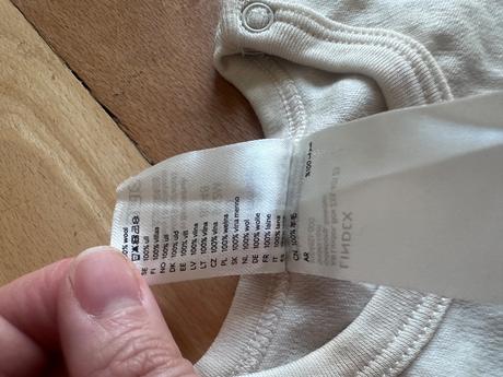 Darujem k nakupu merino ciapka a body, lindex,80