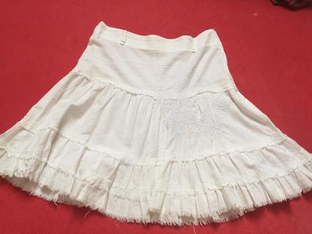 Dámska ľanová sukňa, m