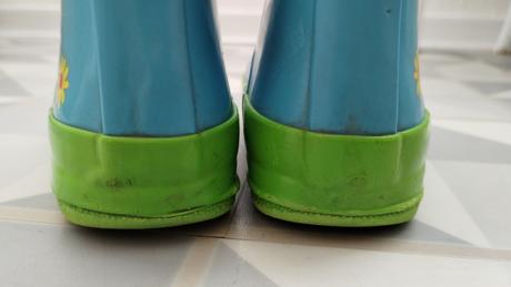 Gumáky pidilidi, 26