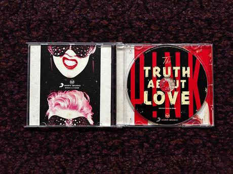 Pink - the truth about love,