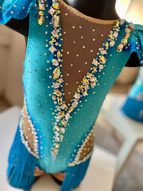 Gymnastický dres, 128