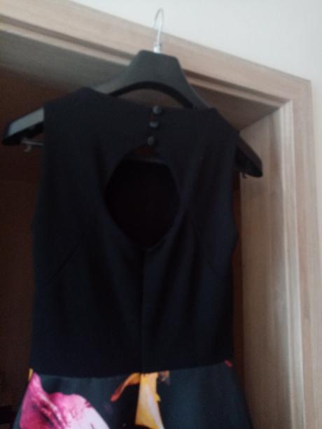 Spoločenské šaty, s