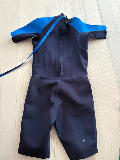 Neoprén  veľ cca na 6 rokov, 