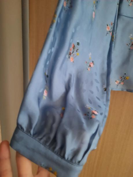 Elegantná saténová blúzka h&m -xs, h&m,xs