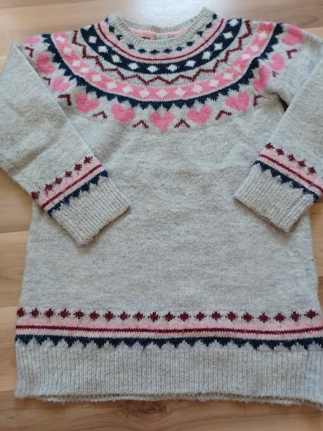 Teplý svetrík, 122