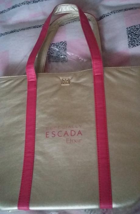 Kozmeticke tasky,sportova taska,kabelky+na doklady, 