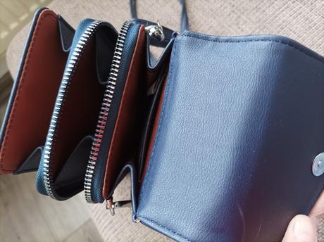 Dámska kabelka/peňaženka, 