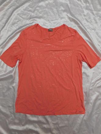 Kvalitne damske tričko, 44