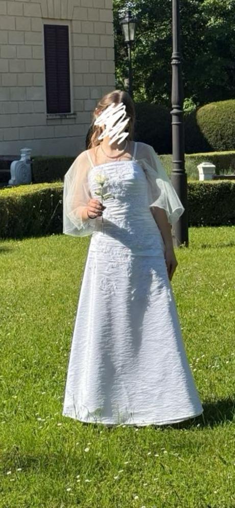 Svadobné šaty / šaty na prijímanie, s