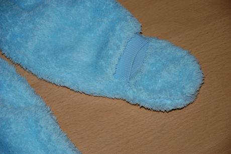 Chlpatý svetlomodrý overal so zvieratkami, 74