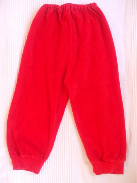 Sametové tepláčiky, 86