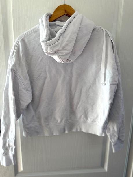 Biela mikina guess kvetinový vzor, guess,s