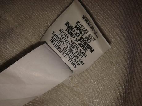 Krémový svetrík s čipkou veľ. s, s