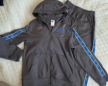 Športová súprava, nike,158