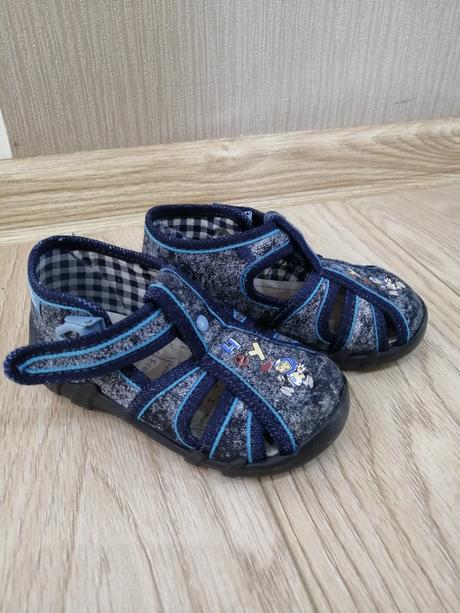 Papučky, ren but,22