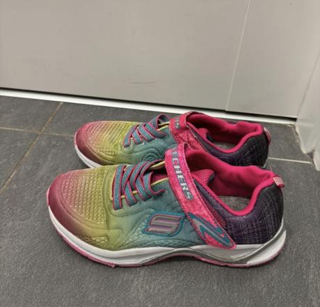 Dievčenské tenisky skechers vel. 35, skechers,35