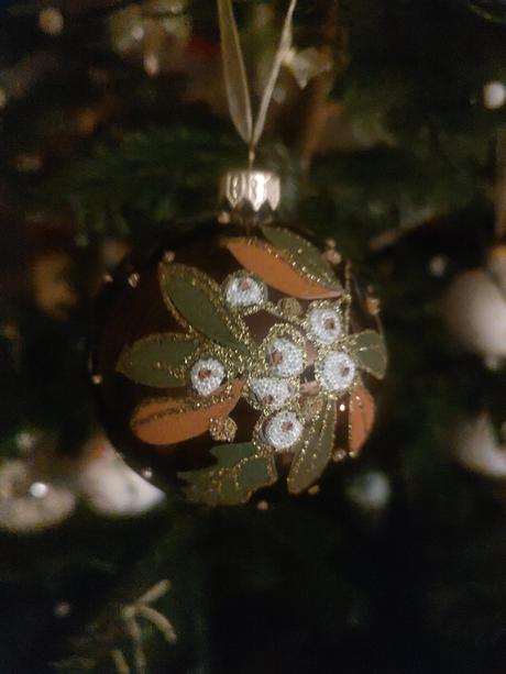 Vianočná guľa imelo, 