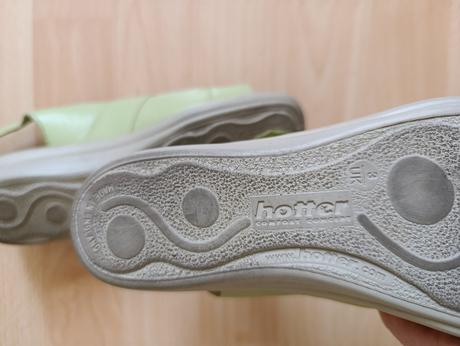 Kožené sandále, 35