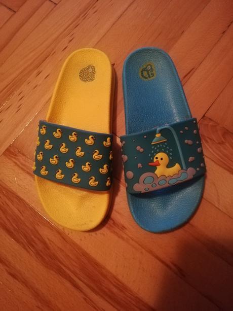 Dedoles šľapky, 31