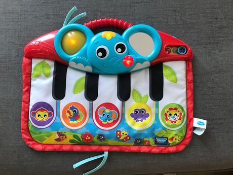 Hrací klavír do auta na sedačku alebo do postieľky, 