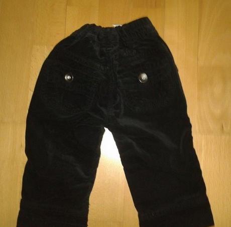 Tristvrtove nohavice, benetton,104