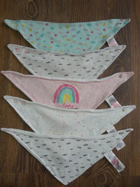 Podbradníky , slintáčiky viac kusov a značiek, 