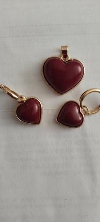 Náušnice a prívesok, 